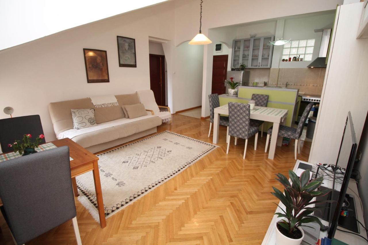 Meric Duplex *